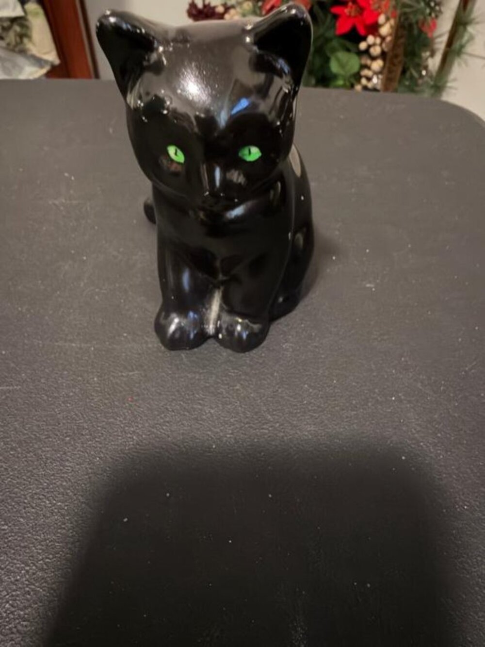 WR Midwinter England Ceramic Sitting Black Cat with Green Eyes 3.5" Tall EUC